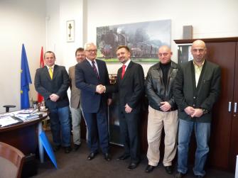 obraz-1 na stronie o tytule: Kolejne spotkanie w sprawie lodowiska w Ząbkach