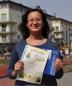 obraz-1 na stronie o tytule: I miejsce uczennicy SP3 w Ząbkach w konkursie międzyszkolnym