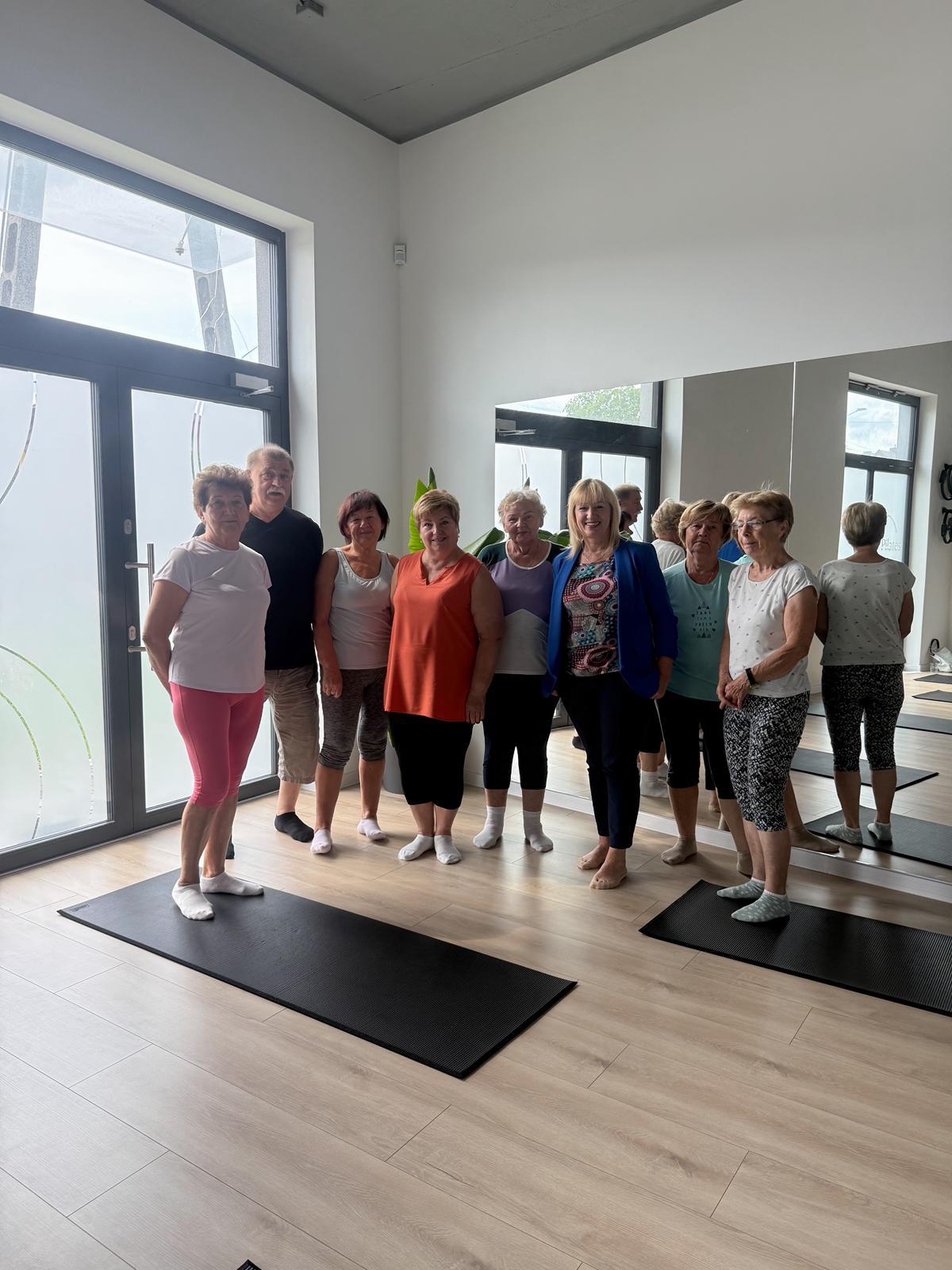 zdjecie na stronie o tytule: Zajęcia Reha Pilates w ramach programu „Aktywny Senior”