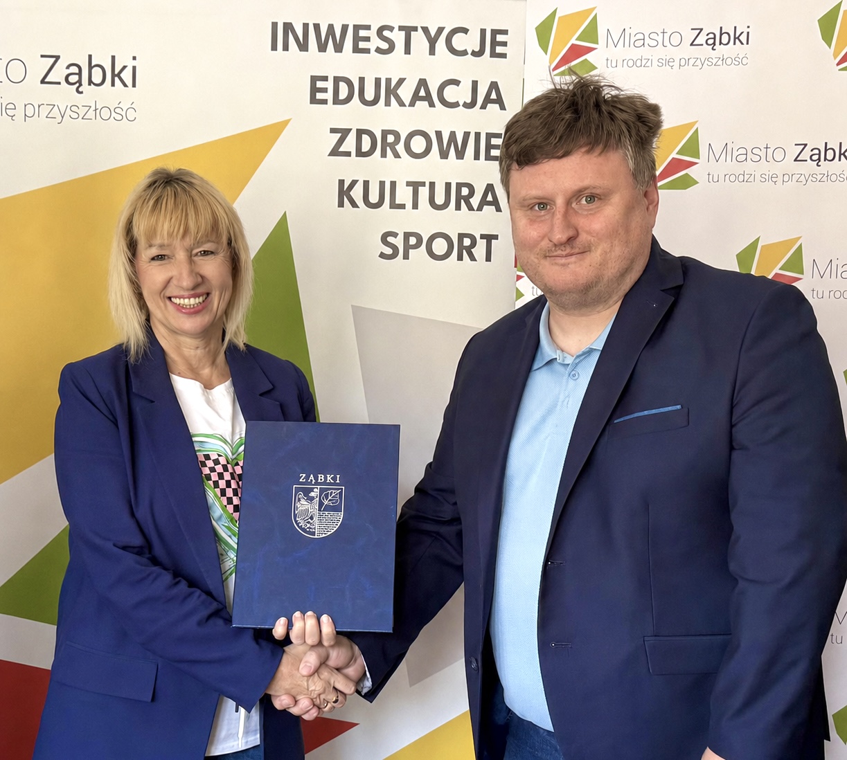 zdjecie na stronie o tytule: Umowa na przebudowę ul. Łąkowej na odcinku od ul. Klamrowej do ul. Nowej podpisana