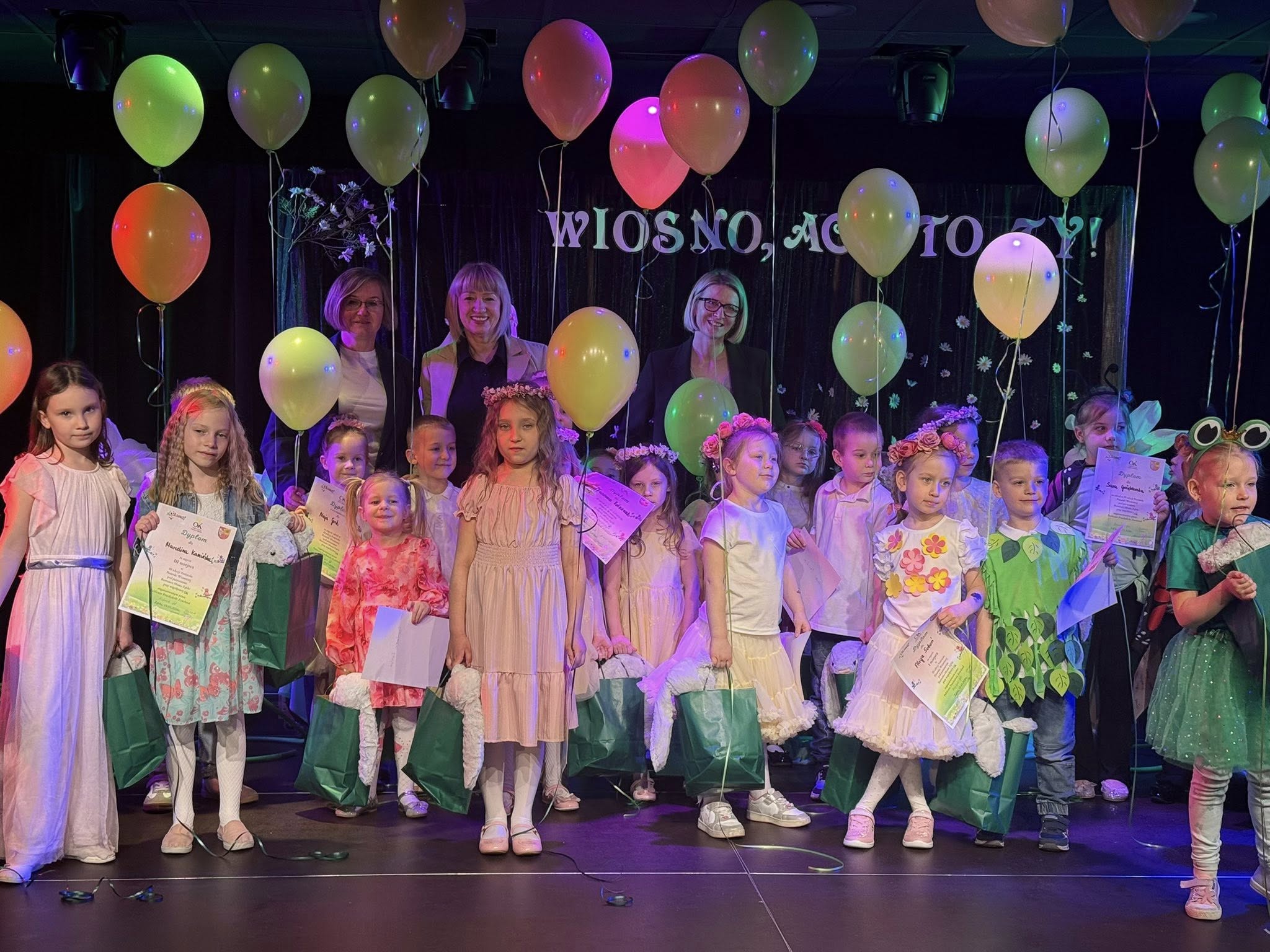 zdjecie na stronie o tytule: Wiosna zawitała do MOK w Ząbkach!