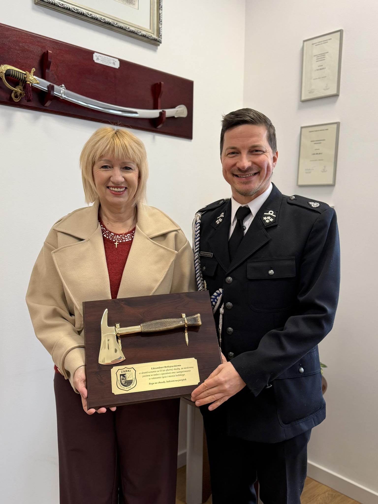 zdjecie na stronie o tytule: Wielkie gratulacje dla Pana Edwarda Betlejewskiego