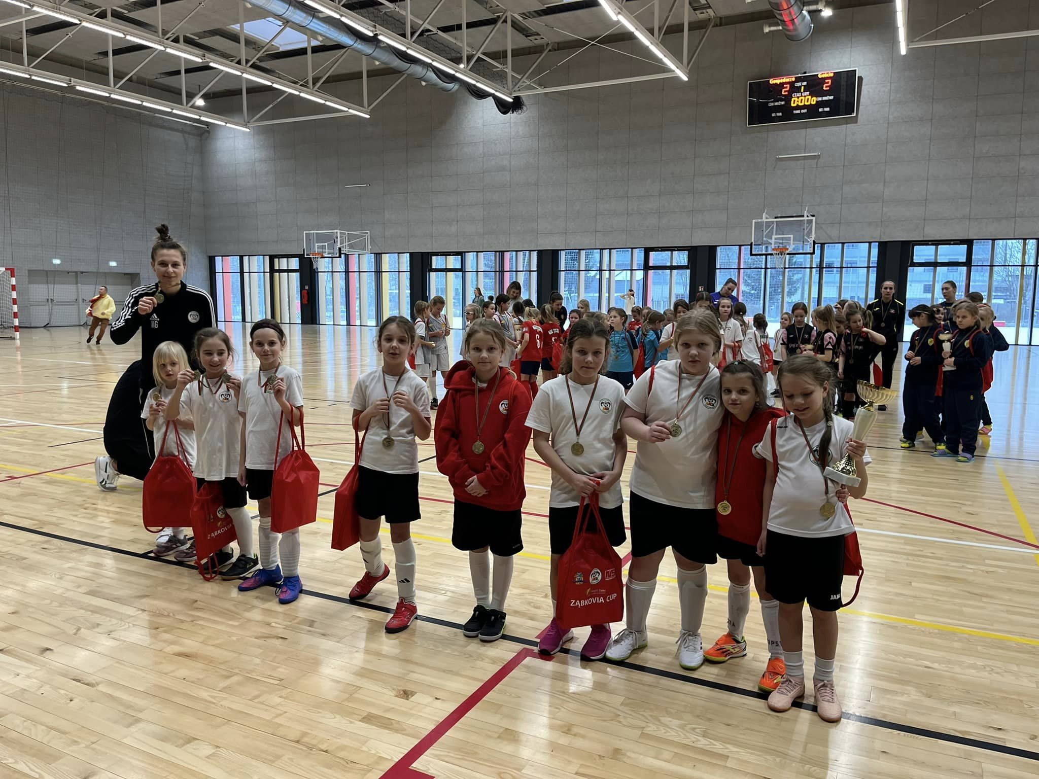 zdjecie na stronie o tytule: Za nami Ząbkovia Cup dla dziewcząt z rocznika 2015 i młodszych