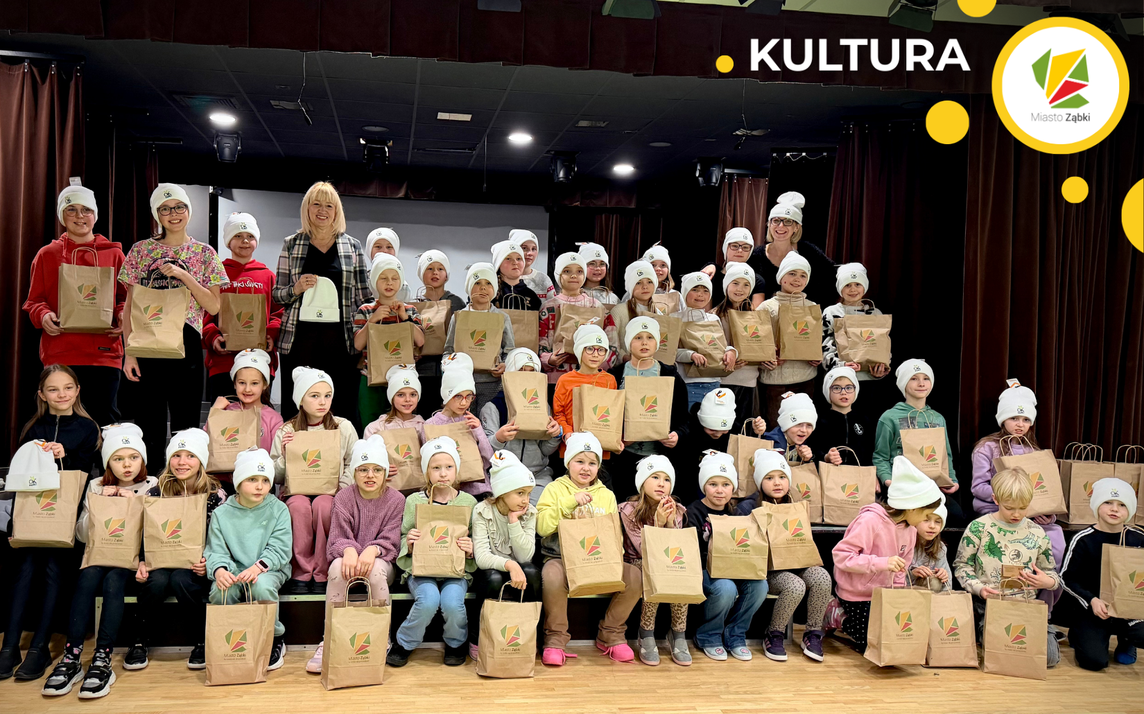 zdjecie na stronie o tytule: Miła niespodzianka dla uczestników Zimy w mieście w MOK