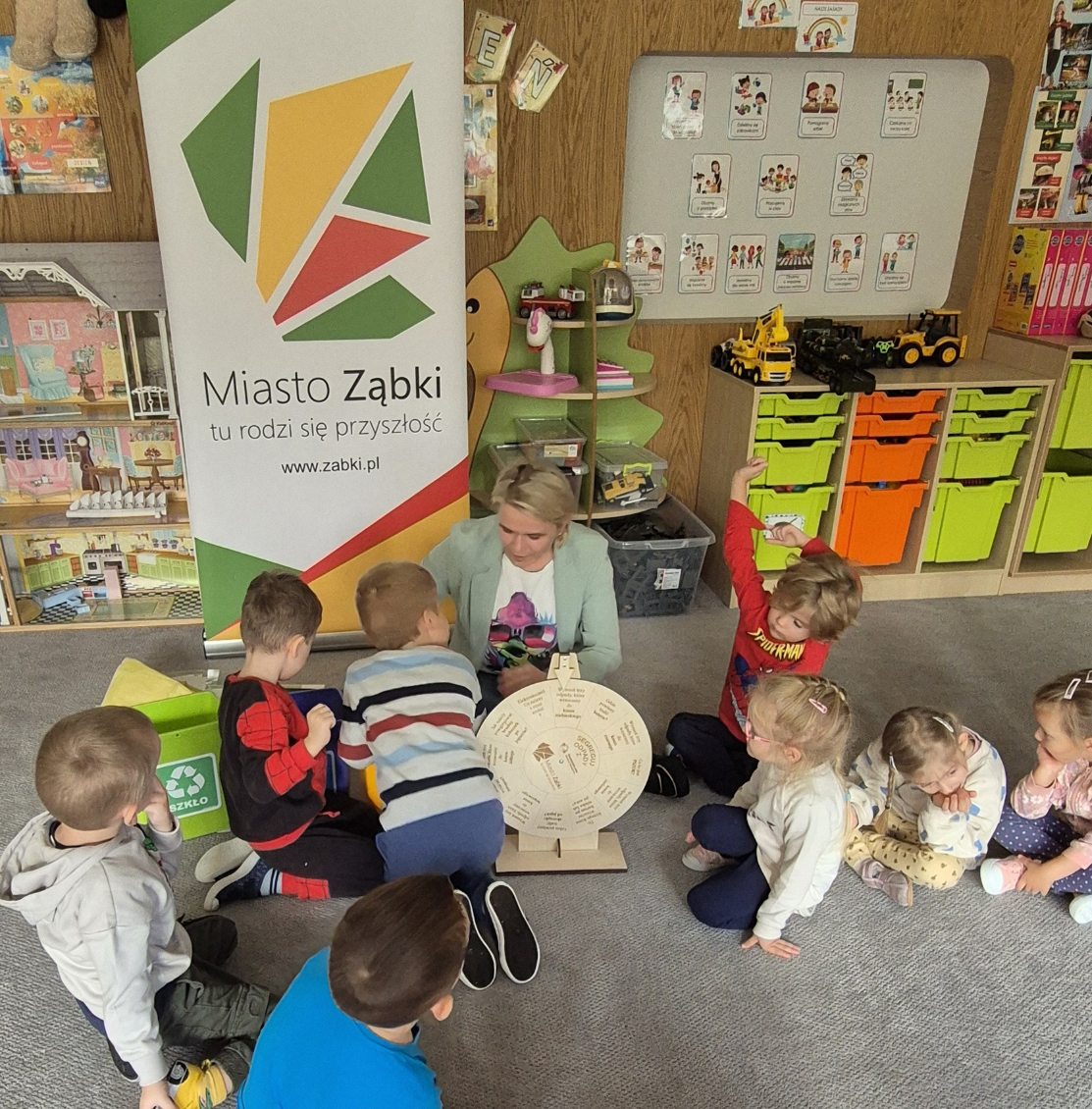 zdjecie na stronie o tytule: Małe rączki – wielka ekologia!