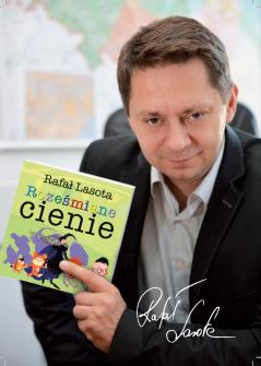 obraz-1 na stronie o tytule: Biblioteka zaprasza na spotkanie z Rafałem Lasotą 11.05.