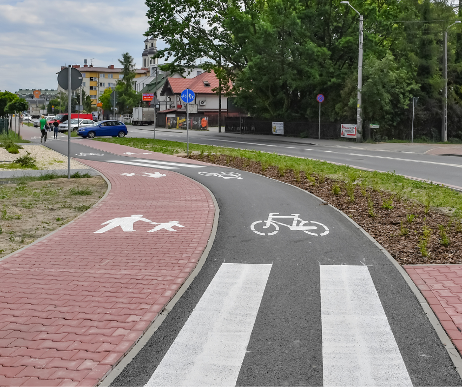 zdjecie na stronie o tytule: Projekt zagospodarowania terenu dla projektowanej drogi dla rowerów i pieszych w ciągu ulic: Andersena - Szwoleżerów - Stefczyka - Gajowej