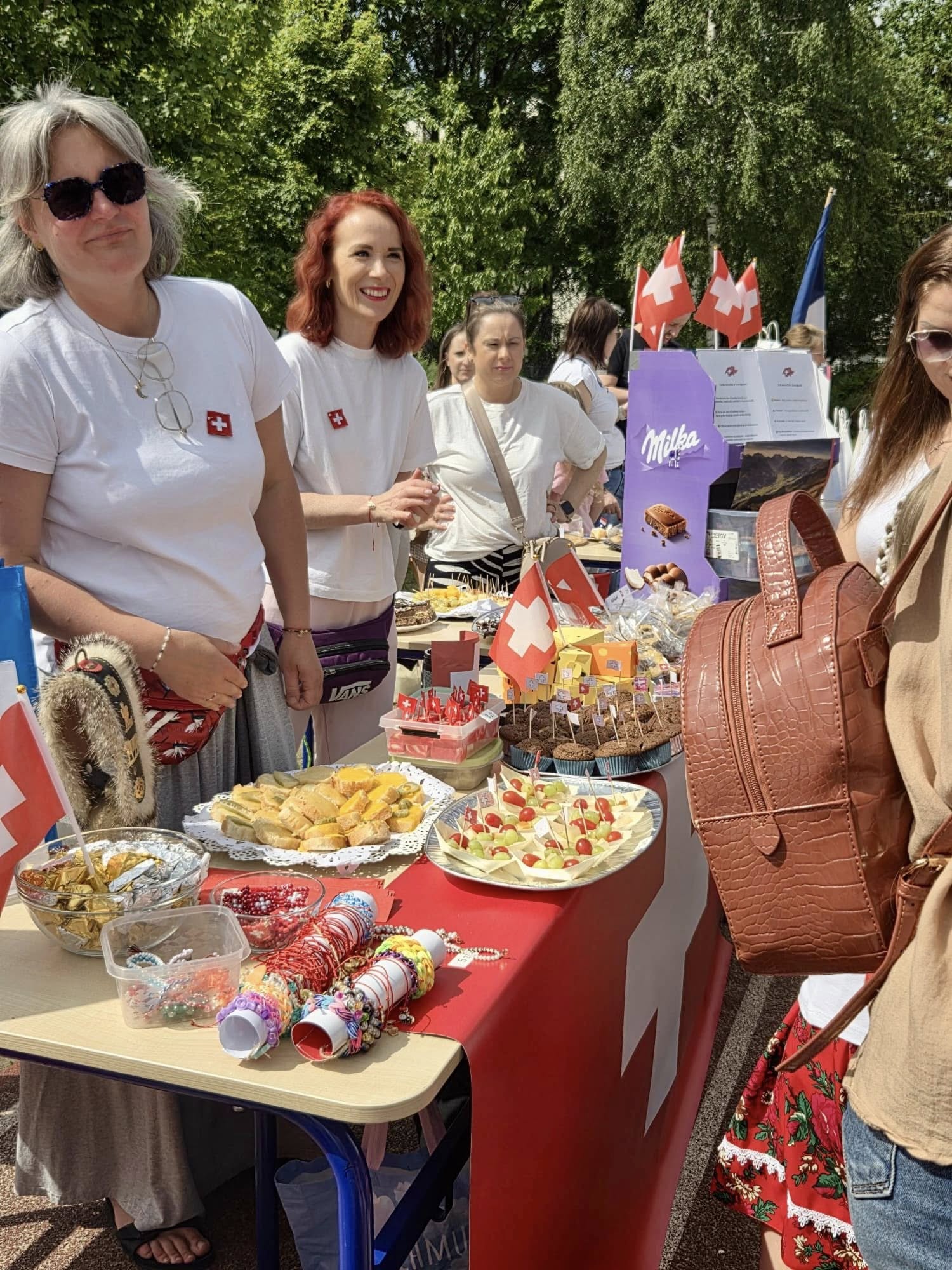 zdjecie na stronie o tytule: Wędrówka po Europie - V Festyn Rodzinny w SP 6
