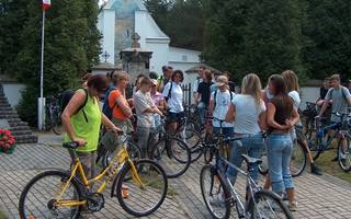 Rajd rowerowy gimnazjalistów do Ossowa