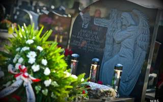 W rocznicę tragedii Smoleńskiej złożenie kwiatów na grobie Jarosława Florczaka płk.Biura Ochrony Rządu