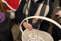 Fotografia dotycząca Rozświetlenie choinki i kiermasz świąteczny w Ząbkach. Dziękujemy, że tak tłumnie przybyliście!