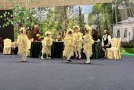 Fotografia dotycząca 45-lecie nadania Szkole Podstawowej Nr 2 imienia Jana Kochanowskiego